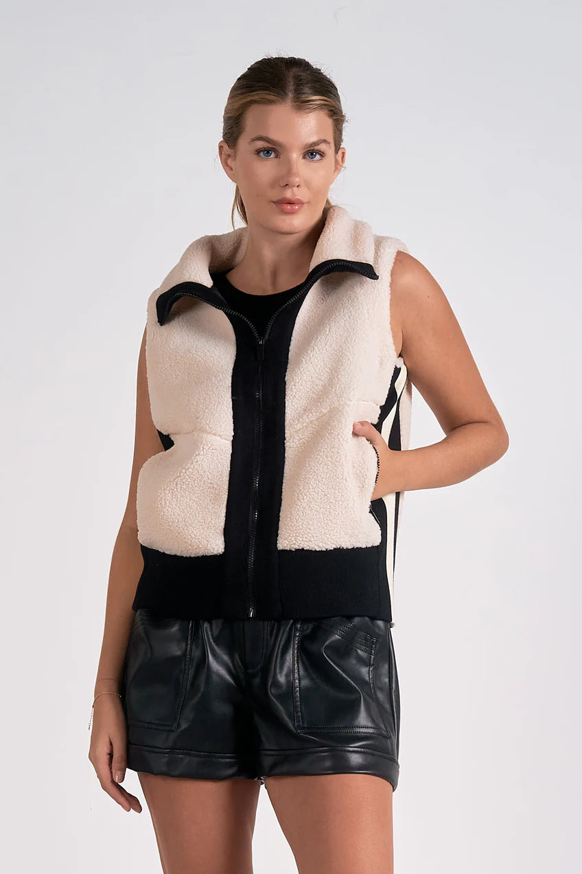 Elan Vancouver Vest (Brown & Off White)