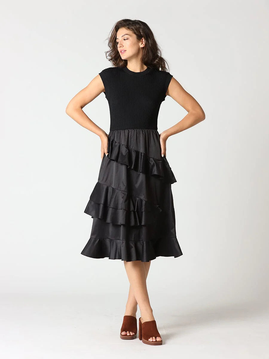 Gracia: Solid Layered Long Dress - Black